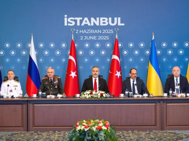 russia and ukraine agree on largest pow exchange during peace talk in istanbul photo hispanatolia website russia and ukraine agree on largest pow exchange during peace talk in istanbul photo hispanatolia website