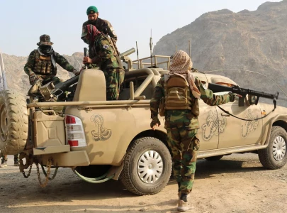 russia says it s establishing full partnership with afghan taliban