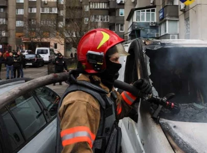 russia kills civilians in first huge missile wave for weeks