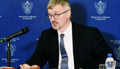 russia offers a diplomatic off ramp in pak afghan standoff