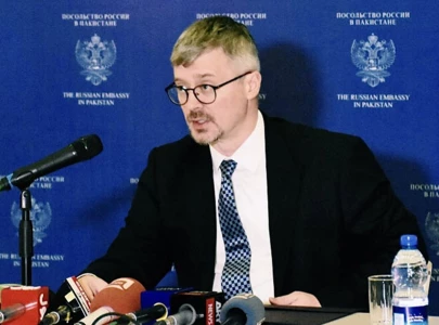 russia offers a diplomatic off ramp in pak afghan standoff
