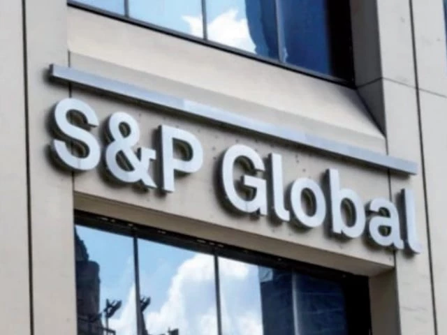 S&P upgrades credit rating to B