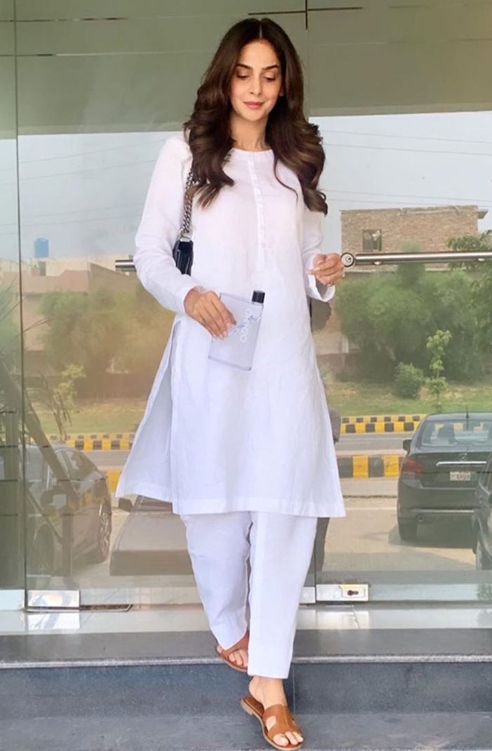 PHOTO: INSTAGRAM/SABA QAMAR