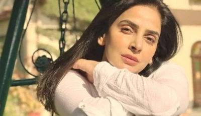 journalist naeem hanif publicly apologises to saba qamar over slanderous claims journalist naeem hanif publicly apologises to saba qamar over slanderous claims