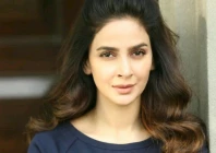 saba qamar goes blue for world children s day