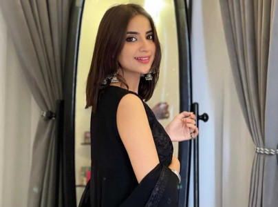 saboor aly allegedly refused to wear mask inflight and twitter is livid saboor aly allegedly refused to wear mask inflight and twitter is livid