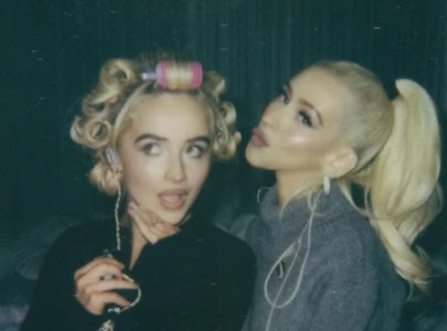 christina aguilera surprises fans with duet at sabrina carpenter s la concert