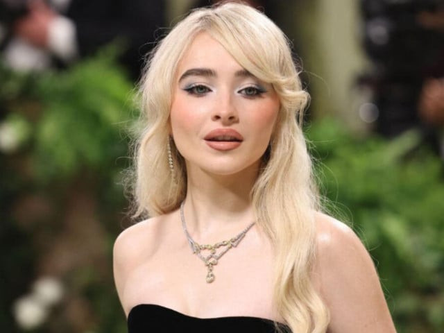 sabrina carpenter s taste scores her biggest streaming debut landing at 6 on global spotify sabrina carpenter s taste scores her biggest streaming debut landing at 6 on global spotify