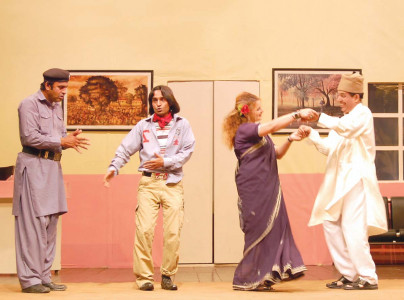 welcome and while we prepare kamra no 5 for you please meet the maniacs welcome and while we prepare kamra no 5 for you please meet the maniacs