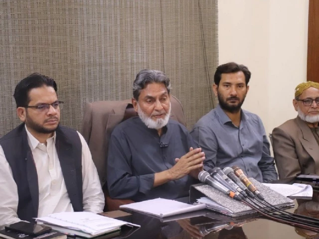 leader of opposition in the karachi metropolitan corporation kmc city council saifuddin advocate addresses a press conference at kmc office on friday photo x leader of opposition in the karachi metropolitan corporation kmc city council saifuddin advocate addresses a press conference at kmc office on friday photo x