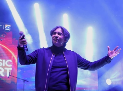 sajjad ali s concert brings the best of 90s music back to karachi