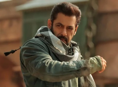 salman khan becomes disappointed when his films fail to earn inr300 crores salman khan becomes disappointed when his films fail to earn inr300 crores