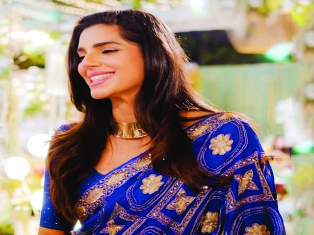 sanam oozed style in her pictures photo instagram sanam oozed style in her pictures photo instagram