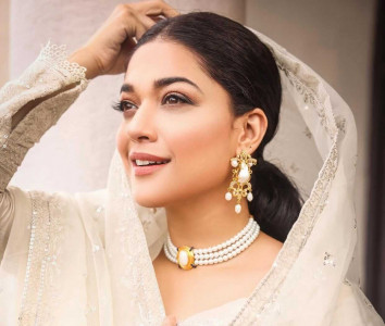 sanam jung addresses divorce rumours blames social media sanam jung addresses divorce rumours blames social media