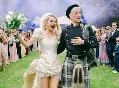derry girls star saoirse monica jackson marries dj denis sulta in celtic inspired irish and scottish wedding