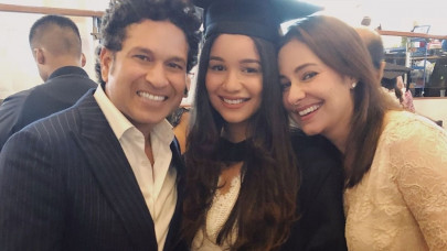 sachin tendulkar s daughter set for bollywood debut reports