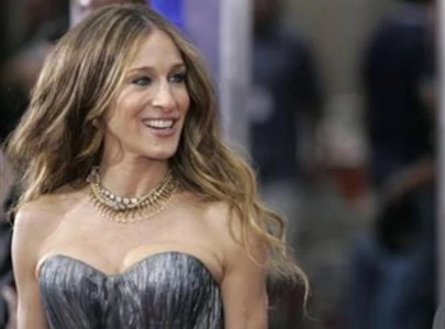 sarah jessica parker confirms talks are ongoing for hocus pocus 3