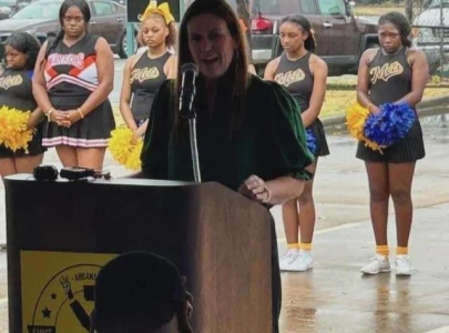 sanders stays dry while black teens drenched sanders stays dry while black teens drenched