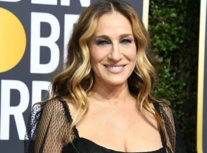 59 year old sarah jessica parker stuns in and just like that update