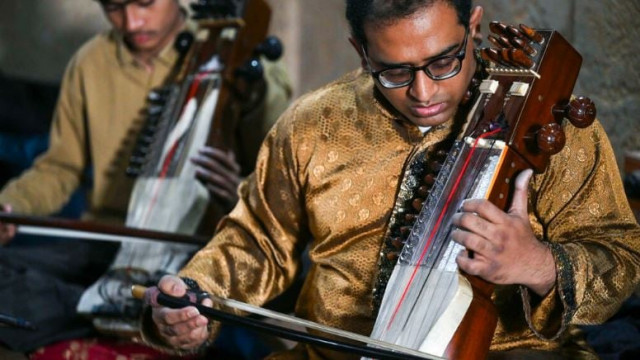 remarkable for its resemblance to the human voice the sarangi is fading from pakistan s music scene except for a few players dedicated preserving its place photo afp remarkable for its resemblance to the human voice the sarangi is fading from pakistan s music scene except for a few players dedicated preserving its place photo afp