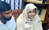 indian sikh pilgrim woman embraces islam marries pakistani man indian sikh pilgrim woman embraces islam marries pakistani man