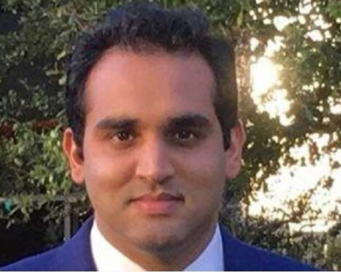 queen appoints british pakistani aamer sarfraz as house of lords member queen appoints british pakistani aamer sarfraz as house of lords member