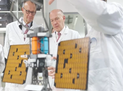 satellite surge threatens space telescopes satellite surge threatens space telescopes