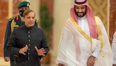 saudi crown prince mohammed bin salman meets prime minister shehbaz sharif upon his arrival in jeddah saudi arabia on april 29 2022 photo reuters