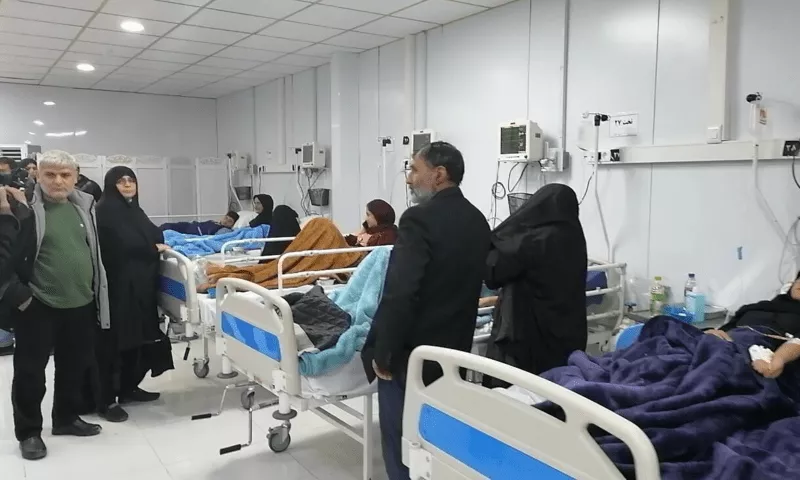 schoolsgirls were under observation in a hospital in qom following alleged poisoning photo irna schoolsgirls were under observation in a hospital in qom following alleged poisoning photo irna