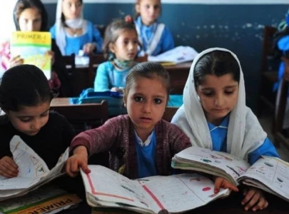 schools reopen amid smog