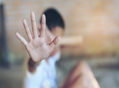 jail staffer booked for raping child jail staffer booked for raping child
