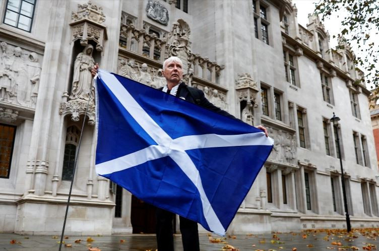 scottish nationalists as uk court rejects independence vote bid