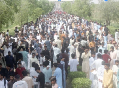 over 9 thousand take university of sindh entry test over 9 thousand take university of sindh entry test