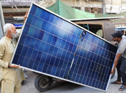 solar rush delivers economic and environmental dividends study shows solar rush delivers economic and environmental dividends study shows