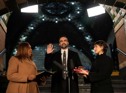zohran mamdani sworn in on the holy quran as new york s first muslim mayor