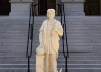 white house columbus statue photo x