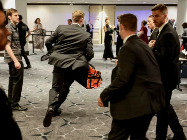 Trump’s security again faces scrutiny after press dinner shooting