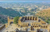 a mirror to ancient ghandara