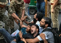 india youth shift tactics as police clamp down on election protest