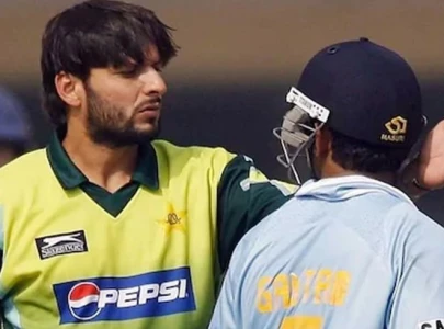 shahid afridi gautam gambhir set to clash on field again