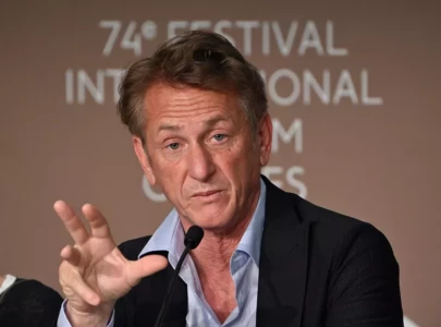 sean penn and valeria nicov photographed together during santa monica outing