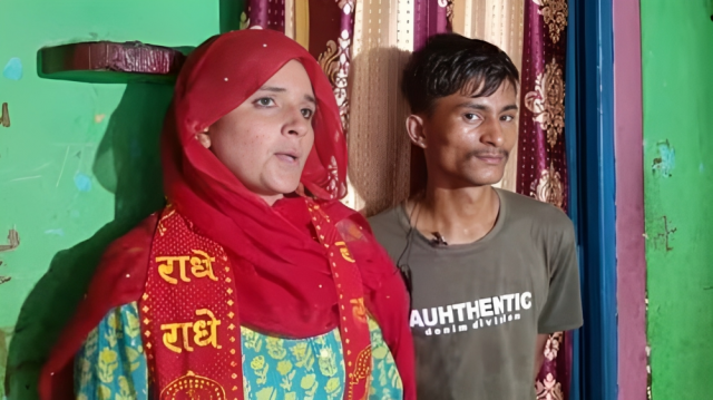 pakistani woman who crossed indian border for love set for bollywood debut reports