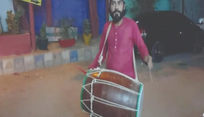 karachi drummer keeps tradition alive wins hearts