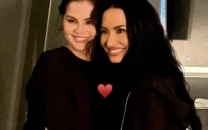 selena gomez demi lovato reunite publicly for first time in nearly a decade