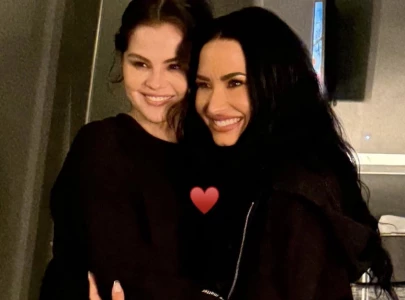selena gomez demi lovato reunite publicly for first time in nearly a decade selena gomez demi lovato reunite publicly for first time in nearly a decade
