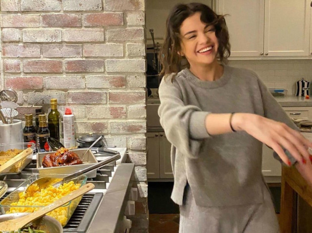 selena gomez dons the chef hat for new series selena gomez dons the chef hat for new series