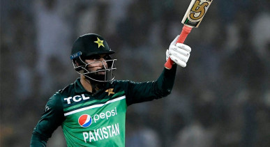 shadab khan opens up about babar sharjah press conference controversy