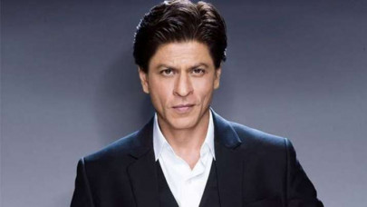 srk fan books ticket for indian professor without payment srk fan books ticket for indian professor without payment