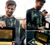 watch lahore qalandars gift gold plated iphone to captain shaheen afridi watch lahore qalandars gift gold plated iphone to captain shaheen afridi