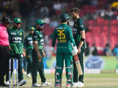 watch tension erupts in pakistan vs south africa as on field arguments escalate